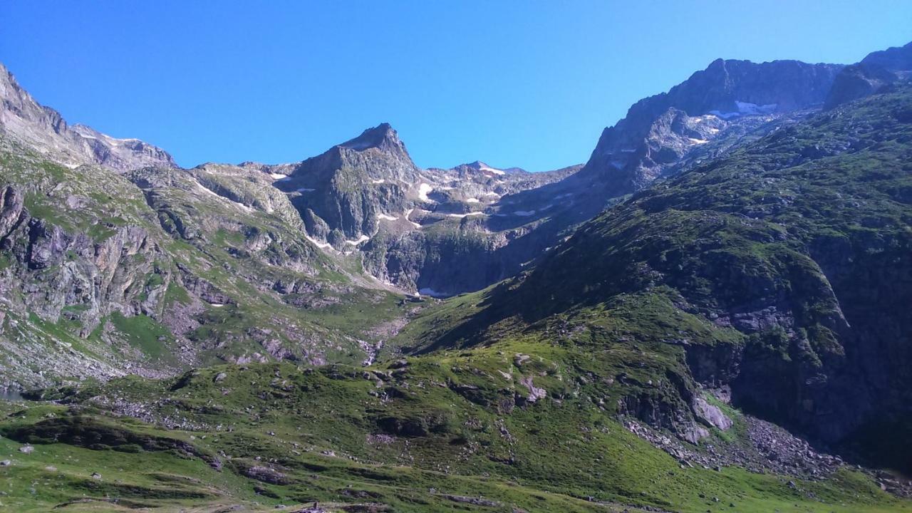 Appartement T2 Jardins De Ramel Bagnères-de-Luchon 外观 照片